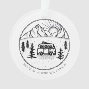 Personalisierter Camper Van Outdoor Trip Year Revi Ornament