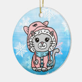 Personalisierter Cartoon Kitty Cat in Winterhut Keramik Ornament (Links)