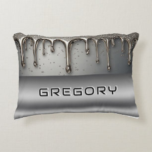 Personalisierter Chrome-Drip-Name Futuristisches S Dekokissen