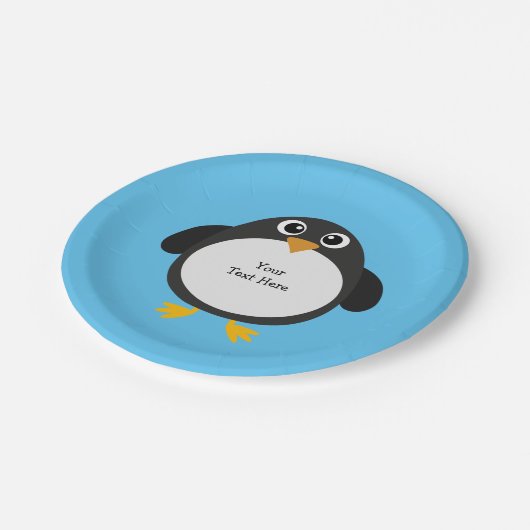 Personalisierter Chubby Penguin Pappteller (Schrägansicht)