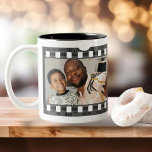 Personalisierter DIY-Maßstab für Fotocollage-Film Zweifarbige Tasse<br><div class="desc">Foto Collage Film Strip Personalisierte DIY Custom Tasse von Ricaso .. Ideal für die Beibehaltung Geschenkideen .. Fügen Sie Ihre eigenen zwei Fotos.</div>