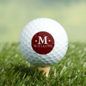 Personalisierter dunkler roter Kreis mit 1 Buchsta Golfball (Insitu T-Shirt)