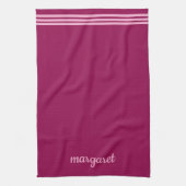 Personalisierter Dusky-Maroon mit rosa Streifen Geschirrtuch (Vertikal)