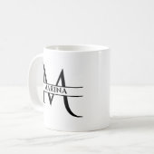 Personalisierter Eleganter Anfangsbuchstaben M Kaffeetasse (Vorderseite Links)