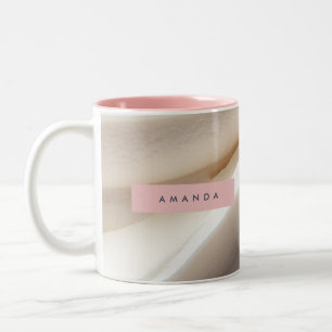 Personalisierter Eleganter Creme-Schwung Minimalis Zweifarbige Tasse
