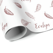 Personalisierter Eleganter Red Glitzer Feather Nam Geschenkpapier (Rolleneckpunkt)