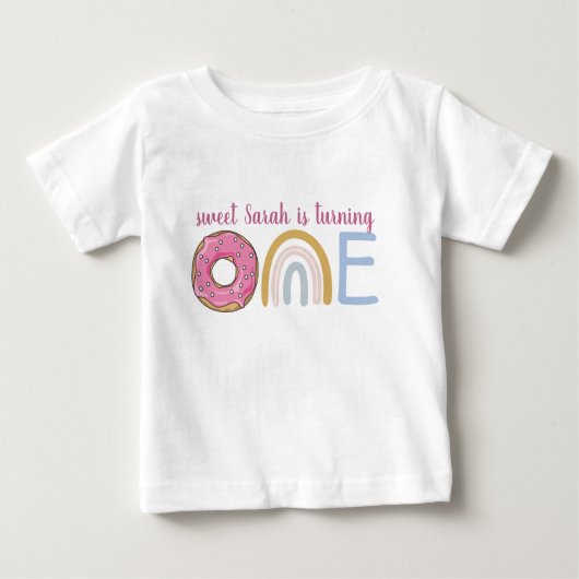 Personalisierter erster Geburtstag Baby T-shirt (Vorderseite)