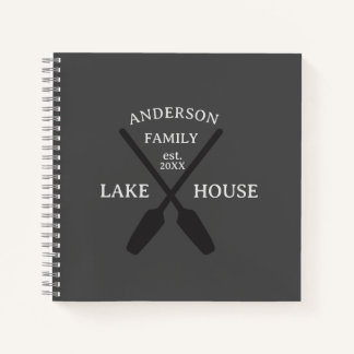 Personalisierter Familienname Lake House Notizblock