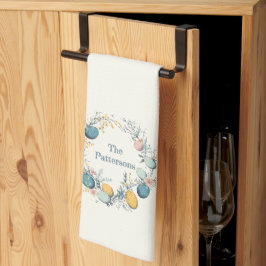 Personalisierter Familienname Osterblütenkranz Geschirrtuch