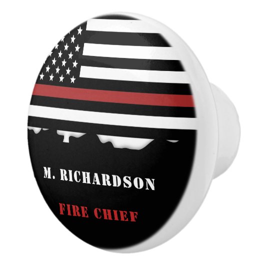 Personalisierter Feuerwehrhelfer mit dünner roter Keramikknauf (Rechts)