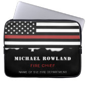 Personalisierter Feuerwehrhelfer mit dünner roter  Laptopschutzhülle (Vorderseite)