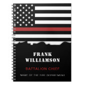 Personalisierter Feuerwehrhelfer mit dünner roter Notizblock (Vorderseite)