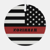 Personalisierter Feuerwehrhelfer mit dünner roter Ornament Aus Glas (Rückseite)