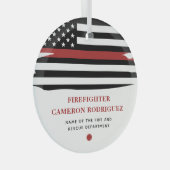 Personalisierter Feuerwehrhelfer mit dünner roter  Ornament Aus Glas (Vorderseite Rechts)