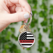 Personalisierter Feuerwehrhelfer mit dünner roter Schlüsselanhänger (Hand)