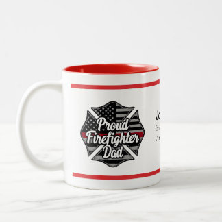 Personalisierter Feuerwehrmann-Vater-Name Thin Red Zweifarbige Tasse