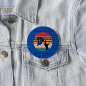 Personalisierter Fischfang Bachelor Weekend Button (Beispiel)