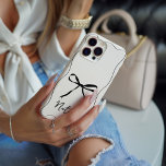 Personalisierter Flachbandbow Modernes Monochrom Case-Mate iPhone Hülle<br><div class="desc">Dies ist ein modernes, personalisiertes iPhone-Gehäuse, das einen schmalen Rahmen und ein elegantes Bogen-Design aufweist. // Für passende Artikel besuchen Sie bitte die Kollektion "IPHONE CASES" im Shop von By Nicole Designs Zazzle. * Wenn Ihnen dieses Design gefällt, Sie es aber nicht für etwas finden, das Sie suchen, wenden Sie...</div>