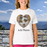 Personalisierter Foto mit benutzerdefiniertem Name T-Shirt<br><div class="desc">Laden Sie ein Foto hoch, fügen Sie einen Namen oder Text hinzu und erstellen Sie ganz einfach Ihren personalisierten Foto-T - Shirt. Klicken Sie auf Weiter, um die Textfarbe zu ändern. Sie können dieses Design auf anderen Zazzle-Produkten übertragen und an die meisten Zazzle-Produkte anpassen. Standard Studio Designs werden in hochauflösender...</div>