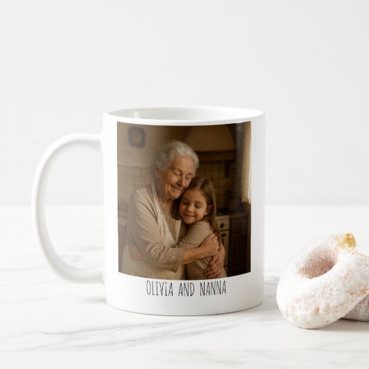 Personalisierter Fotobecher – „Beste Oma ever“ Kaffeetasse (Mit Donut)