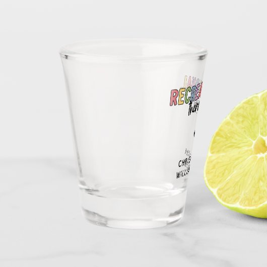 Personalisierter Freizeittherapeut Schnapsglas (Links)