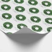 Personalisierter froher Weihnachtskranz Geschenkpapier (Ecke)