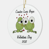 Personalisierter Frosch küsst Valentine-Verzierung Keramik Ornament (Links)