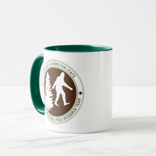 Personalisierter Funny Sasquatch Standort und Fors Tasse (Vorderseite Links)