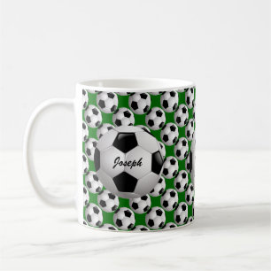 Personalisierter Fußball-Ball auf Fußball-Muster Kaffeetasse