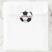 Personalisierter Fußballball mit Teamname und -num Runder Aufkleber (Tasche)