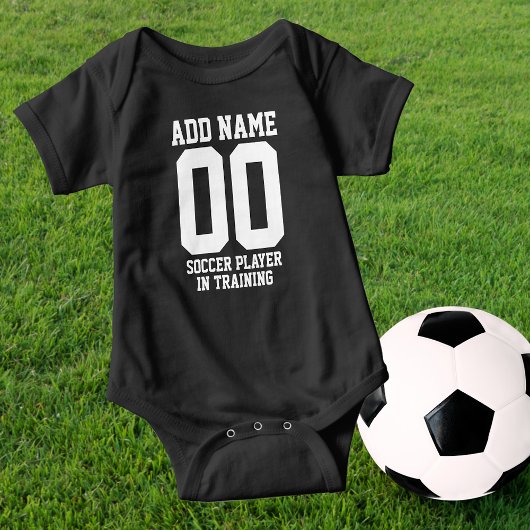 Personalisierter Fußballspieler im Training Baby Strampler
