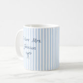 Personalisierter Future Mrs gestreifter Verlobungs Kaffeetasse (Vorderseite Links)