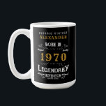Personalisierter Geburtstag 1970 Name Legendary hi Kaffeetasse<br><div class="desc">Für diejenigen, die 1970 geboren und ihren Geburtstag feiern, haben wir die ideale Tasse zum Geburtstag. Der schwarze Hintergrund mit weißem und goldfarbenem Design ist einfach und dennoch elegant mit Retro-Ambiente. Passen Sie den Text einfach mit der bereitgestellten Vorlage an. Mehr Geschenke und Party-Vorräte mit dem "Legendary"-Design im Laden erhältlich....</div>