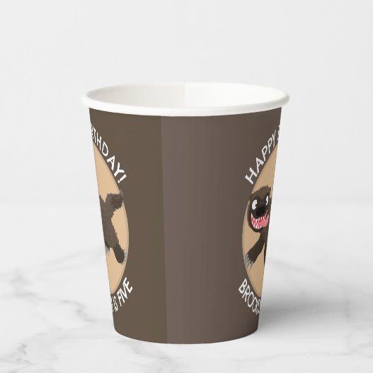 Personalisierter Geburtstag des sonnigen hungrigen Pappbecher (Links)