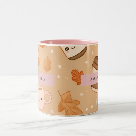 Personalisierter gemütlicher Herbstkaffee Zweifarbige Tasse (Mittel)