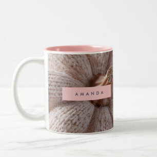 Personalisierter Gemütlicher Strick-Kürbis-Look Zweifarbige Tasse