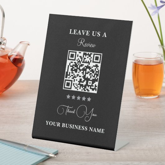 Personalisierter Geschäft-QR-Code: Bewertung hinte Sockelschild (In Situ)