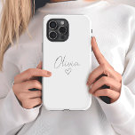 Personalisierter Girly iPhone Case mit Name & Herz<br><div class="desc">Fügen Sie Ihrem Gerät eine charmante Touch hinzu, mit diesem personalisierten, mädchenhaften iPhone-Gehäuse mit Ihrem Namen und einem zarten Herzdesign. Dieses Gehäuse kombiniert eleganten Stil mit einem dauerhaften Schutz und eignet sich hervorragend, um Ihren Telefonsafe behalten und gleichzeitig Ihre Persönlichkeit zu zeigen. Ein nachdenkliches Geschenk für Geburtstage, Ferien oder einfach...</div>