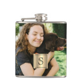 Personalisierter Goldrahmen mit schwarzem Monogram Flachmann (Vorderseite)