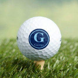 Personalisierter Golfball mit elegantem Buchstaben