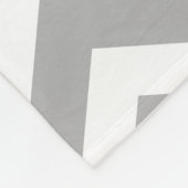 Personalisierter grauer aquamariner Zickzack Fox Fleecedecke (Ecke)