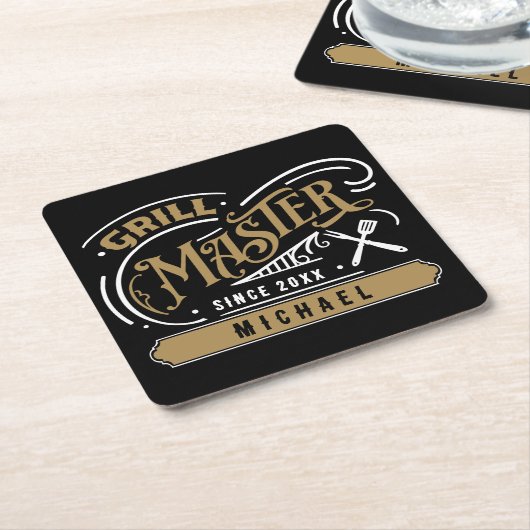 Personalisierter Grillmeister Rechteckiger Pappuntersetzer (angewinkelt)