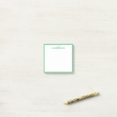Personalisierter grüner Monogramm-Name Minimalist Post-it Klebezettel (Auf Schreibtisch)