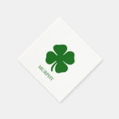 Personalisierter Grünkleeblatt Serviette (Ecke)