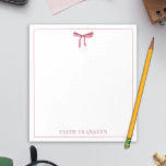 Personalisierter Gürtelrosa Bogen Notizblock<br><div class="desc">Personalisierter gürtelrosa Bogen Notepad . Dieses Personalisierte gürtelfarbene,  rosa Bogen Notepad kann mit einem Namen für ein perfektes Geschenk angepasst werden.</div>