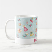 Personalisierter hellblauer Weihnachtsbecher Kaffeetasse (Links)
