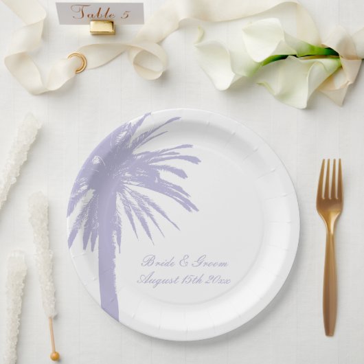 Personalisierter hellvioletter Strand-Hochzeitsfei Pappteller (Hochzeit)