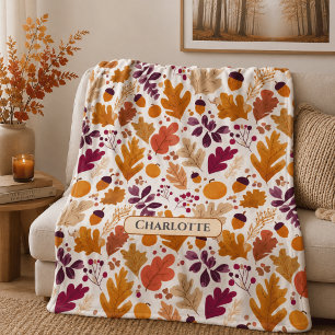 Personalisierter Herbst – Herbstblätter & Eicheln Fleecedecke
