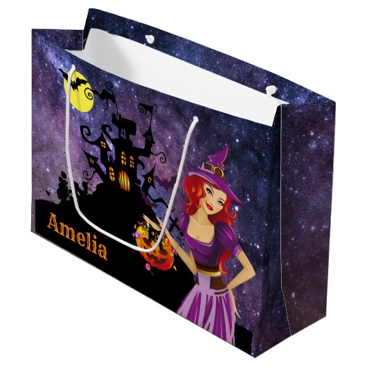 Personalisierter Hexentrick oder Treatbeutel Große Geschenktüte (Vorderseite Schrägansicht)