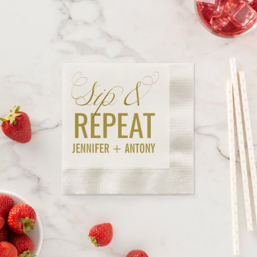 Personalisierter Hochzeitscocktail "Sip & Repeat" Serviette (Beispiel)